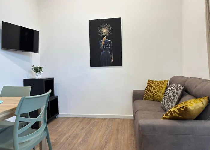 Sara - Interno 2 - Premium *